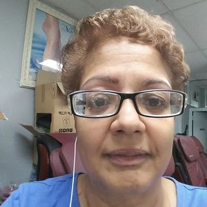 Meet your Posher, Veronica